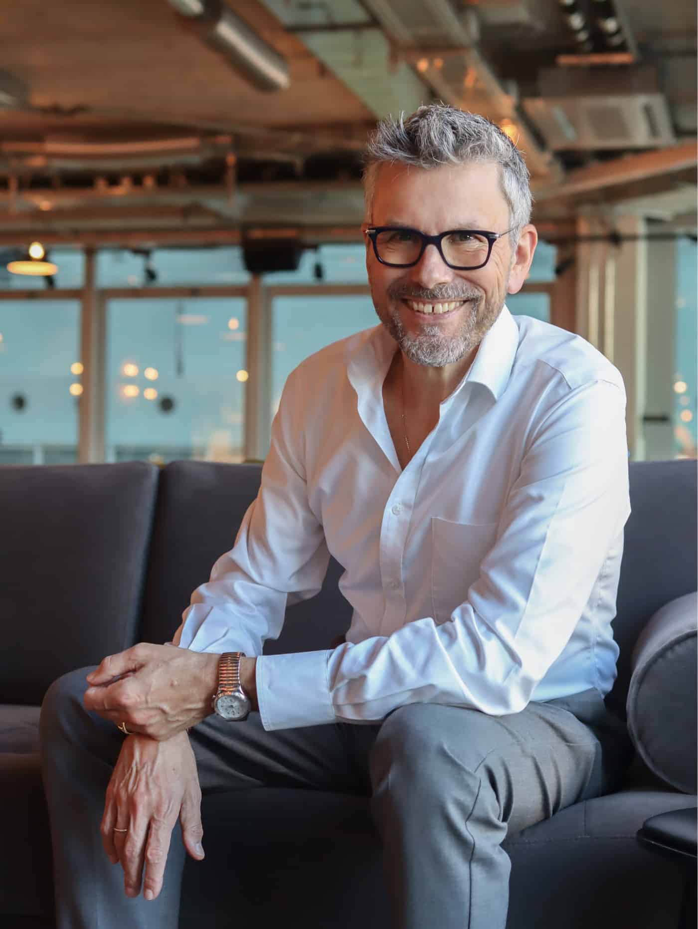 Frank Welsch-Lehmann, Gründer und Geschäftsführer von Taipan Consulting, sitzt in seinem Büro in Frankfurt. Frank Welsch-Lehmann, Gründer und Geschäftsführer von Taipan Consulting, sitzt in seinem Büro in Frankfurt.